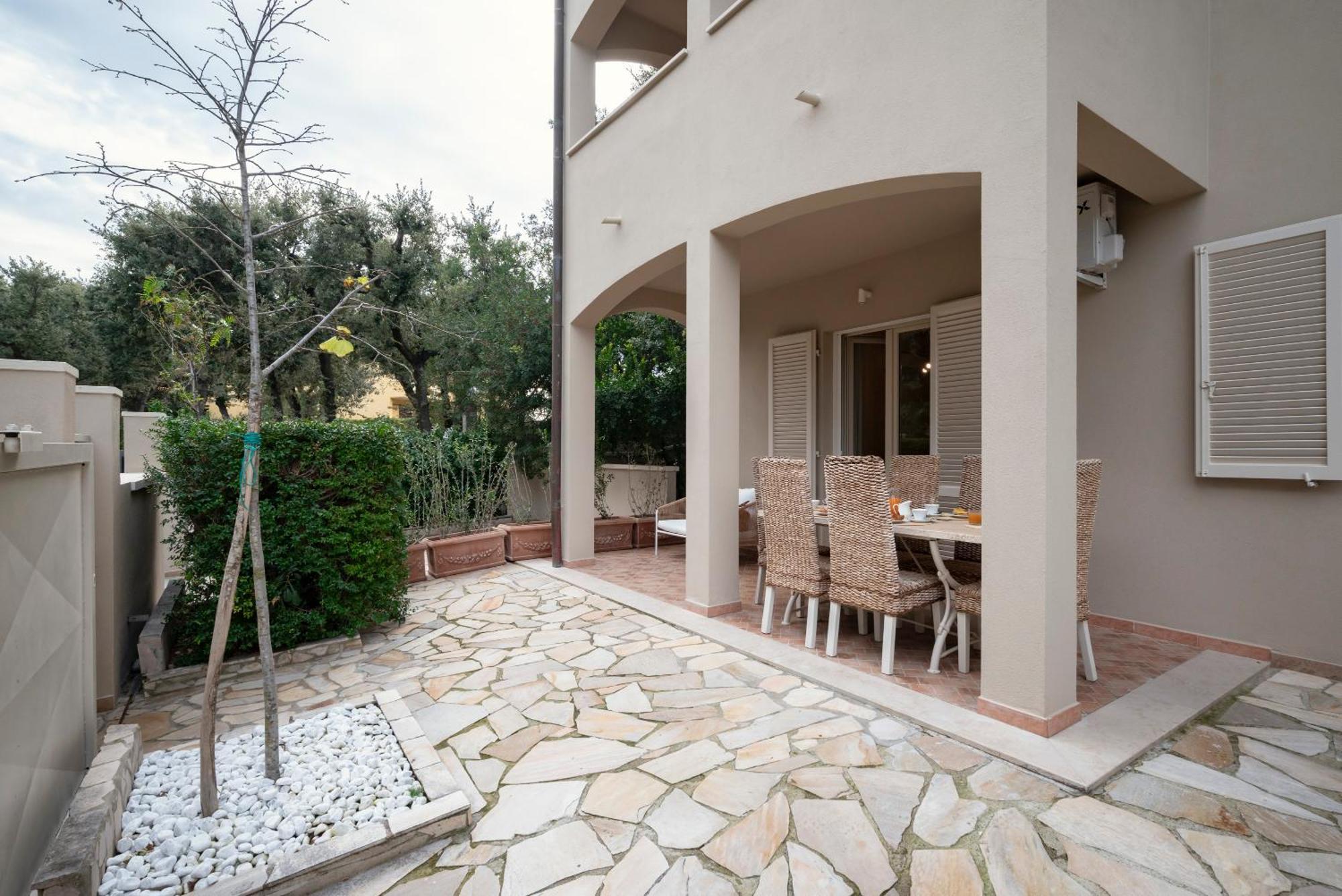 Zefiro Apartments San Vincenzo Dış mekan fotoğraf